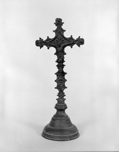Croix d'autel