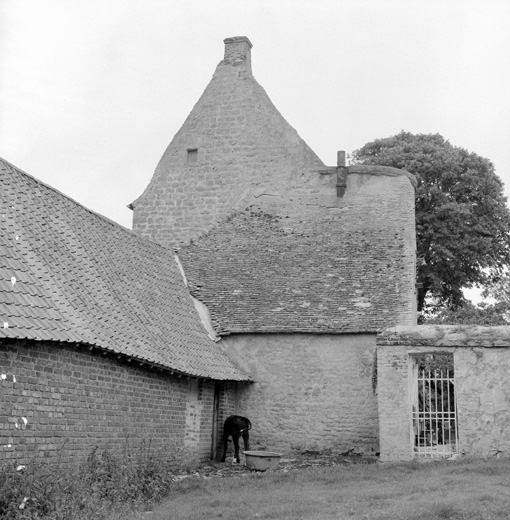 Logis, corps A. Pignon.