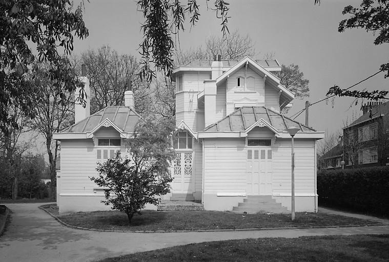 La villa vue du sud.