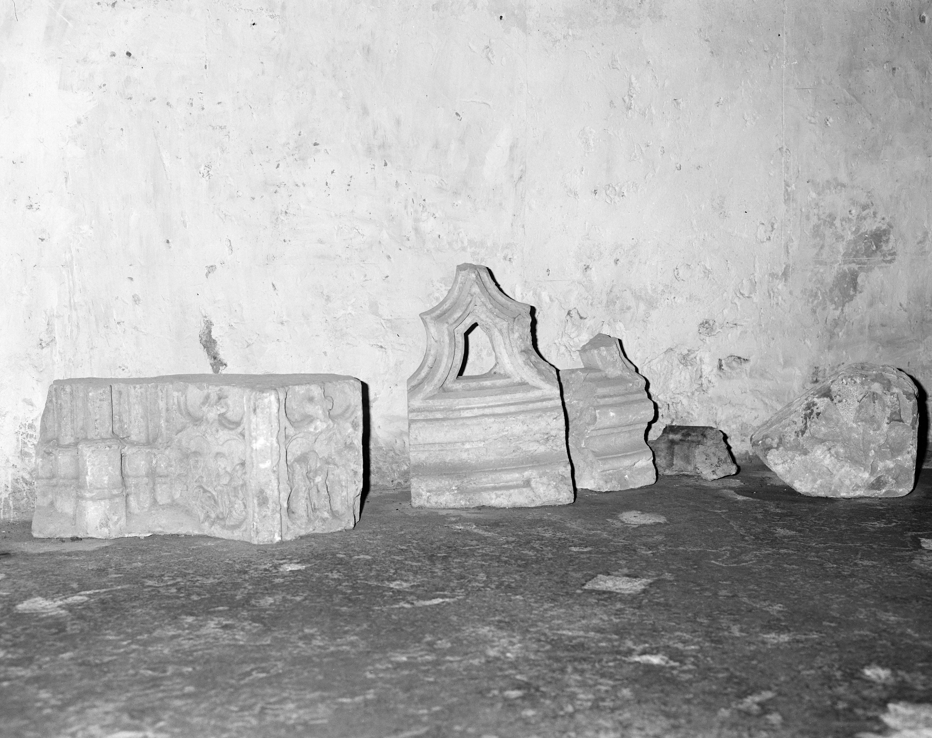 Fragments : vue générale 1, état en 1987.