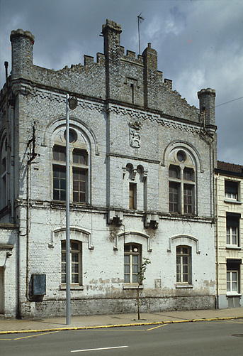Elévation sur rue.
