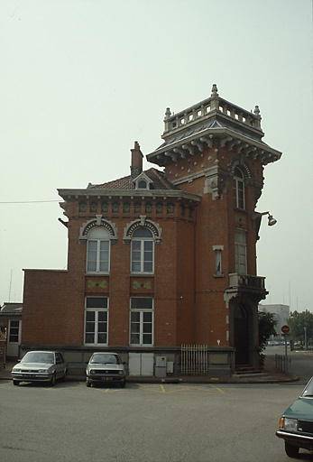 Vue générale latérale.