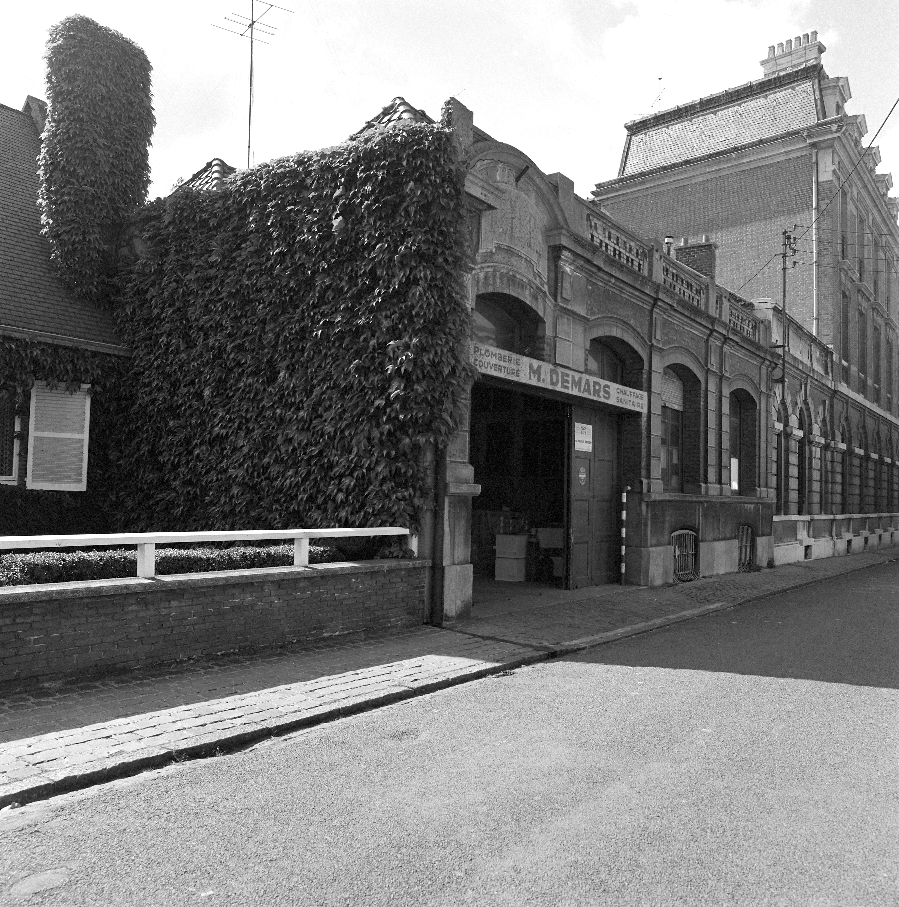Élévation antérieure rue Bayard.