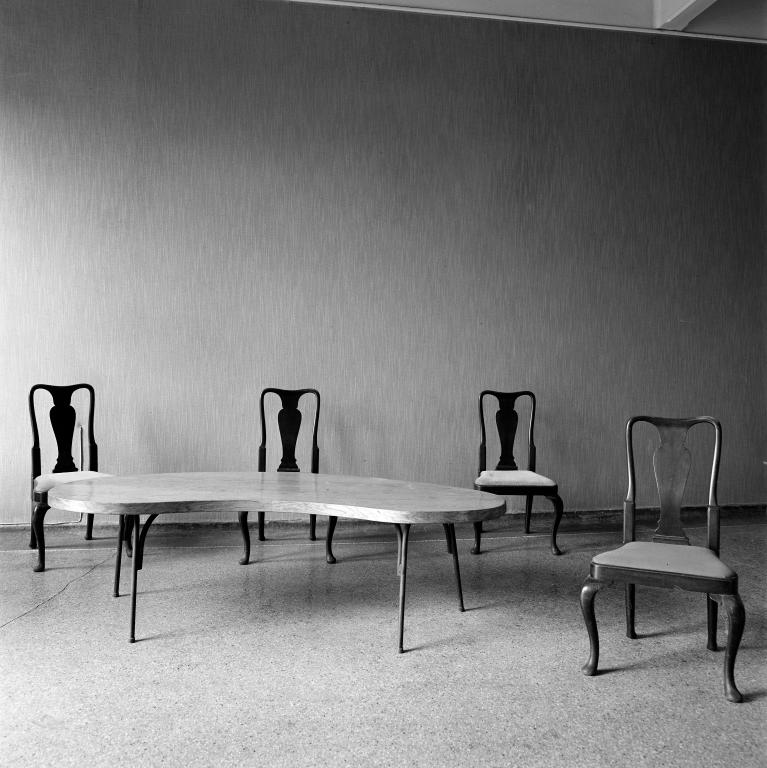 Bureaux. Salle d'attente.