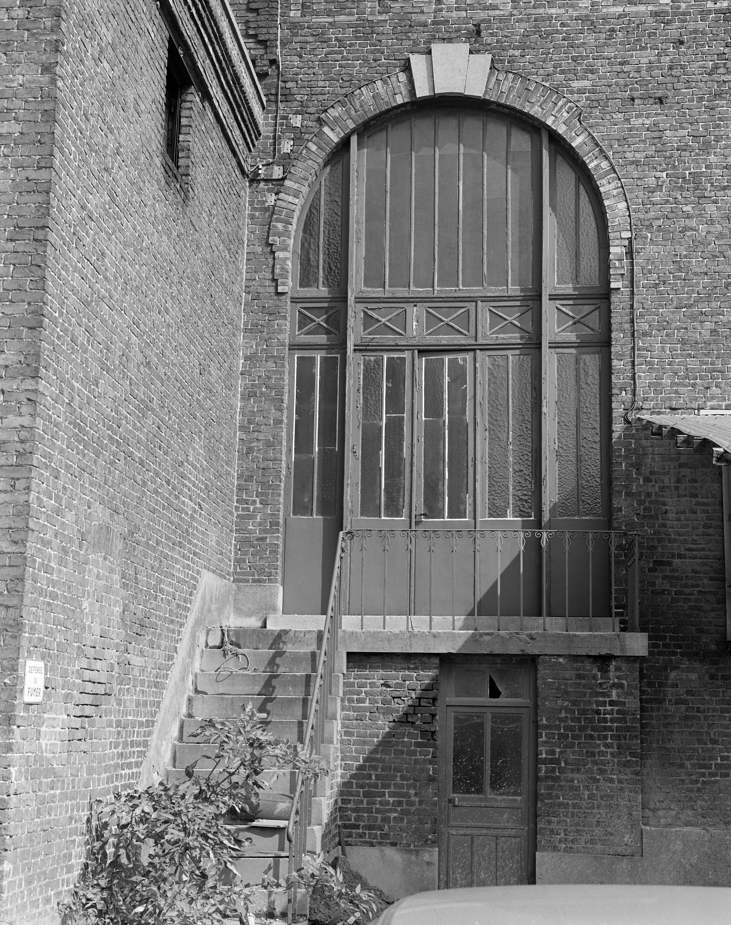 Salle des machines, entrée.