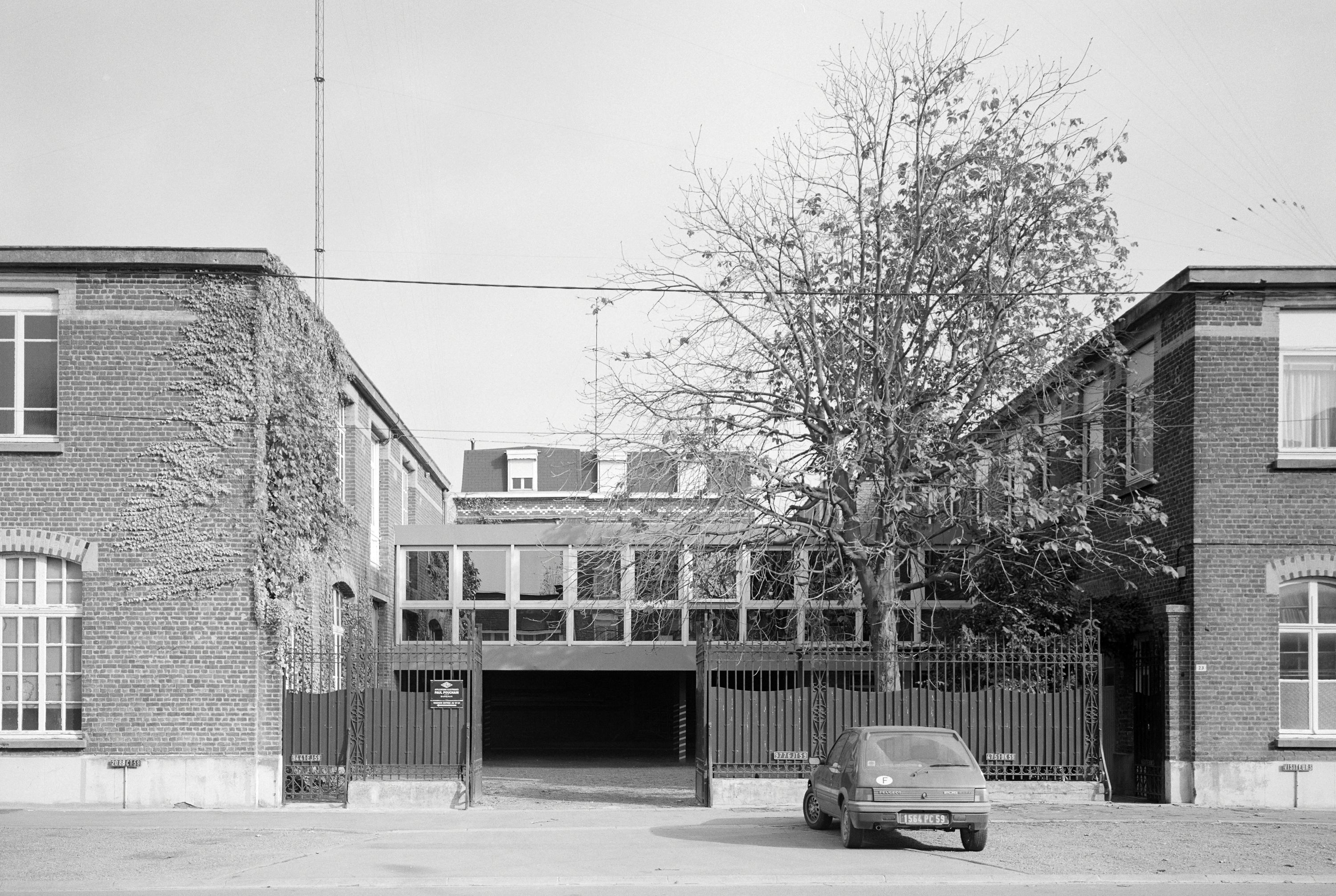 Ateliers de fabrication, logement patronal, élévation antérieure.