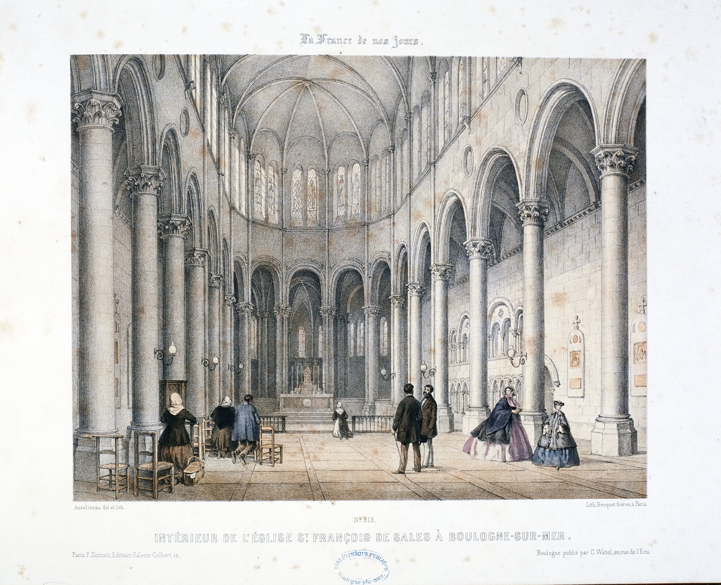 Vue intérieure vers le choeur. B.M. Boulogne-sur-mer, Asselineau, la France de nos jours, vues pittoresques vers 1860, pl. 315.