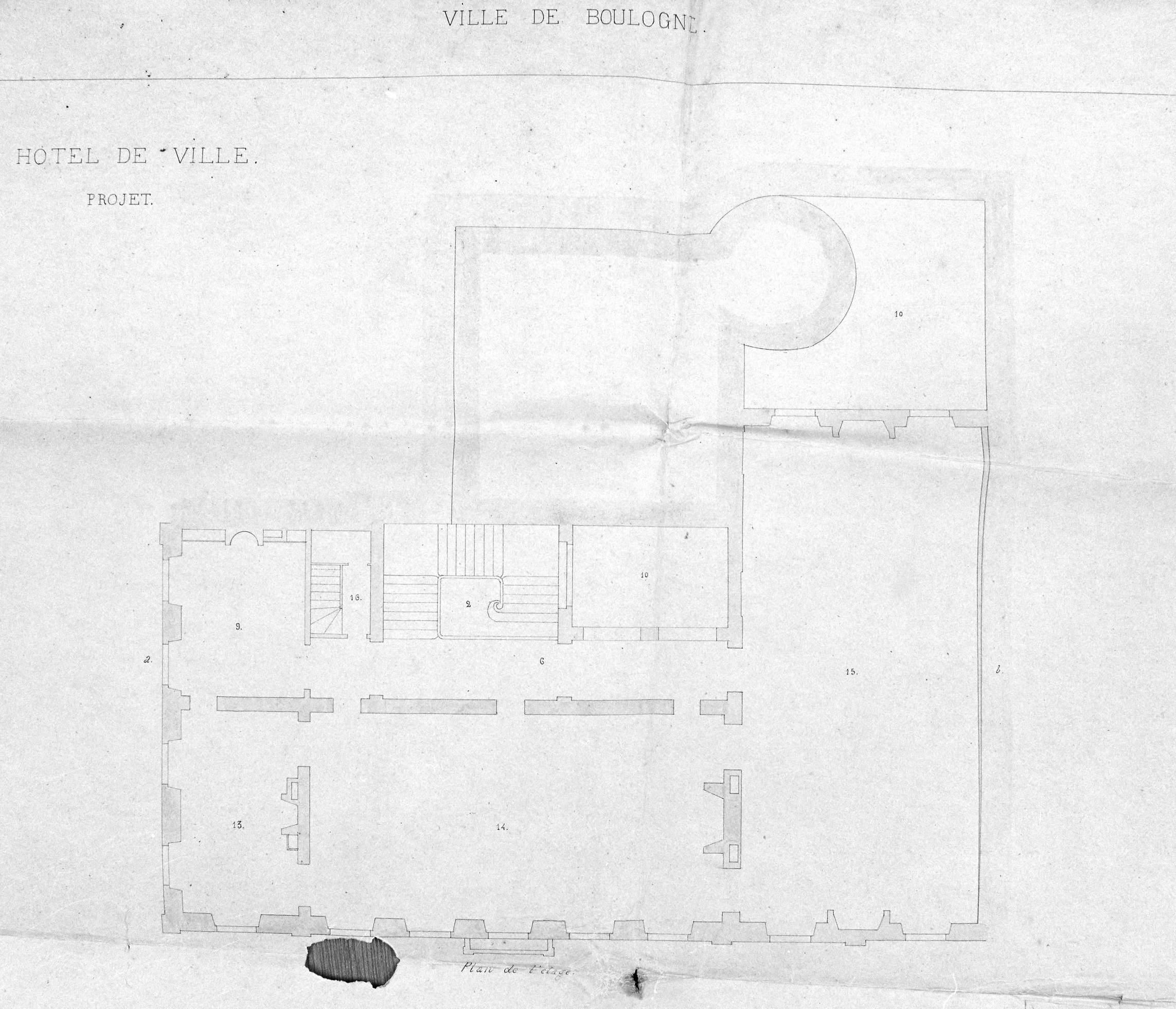 Projet de 1852, signé Debayser ; plan de l'étage. A.D. Pas-de-Calais, 2 0 - 1121.