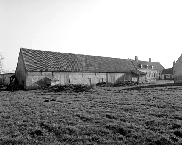Grange et logis, élévation antérieure.