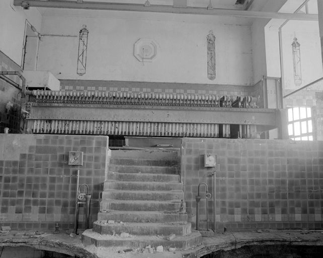 Salle de brassage : filtre presse.