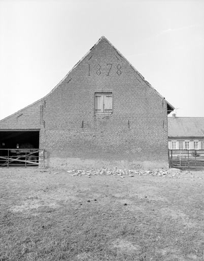 Grange, pignon gauche.