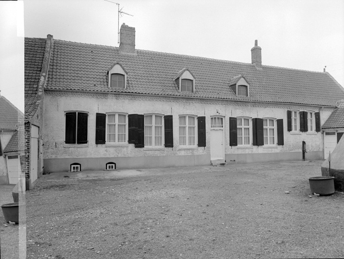 Logis, élévation antérieure.