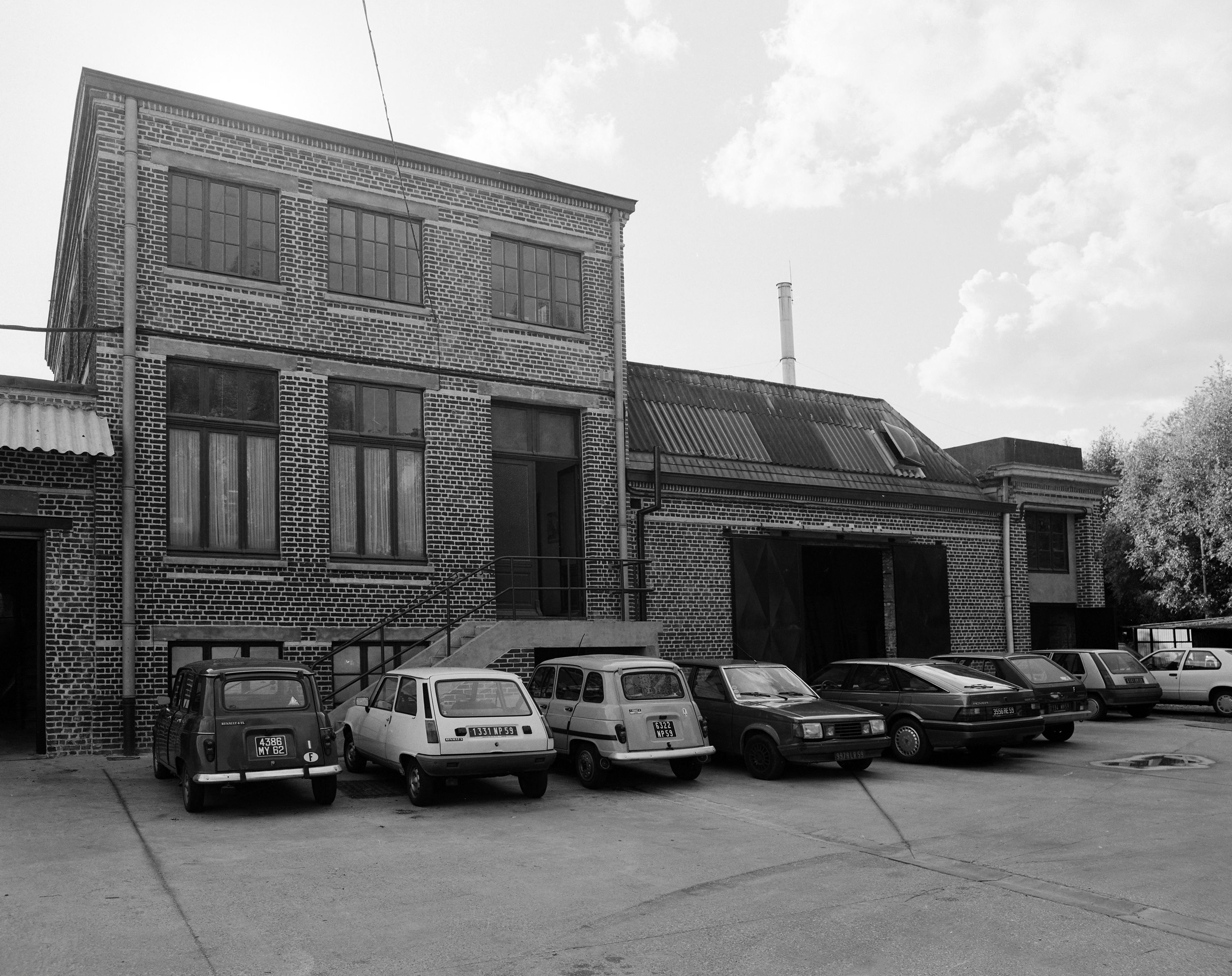 Bureaux, élévation sur cour.