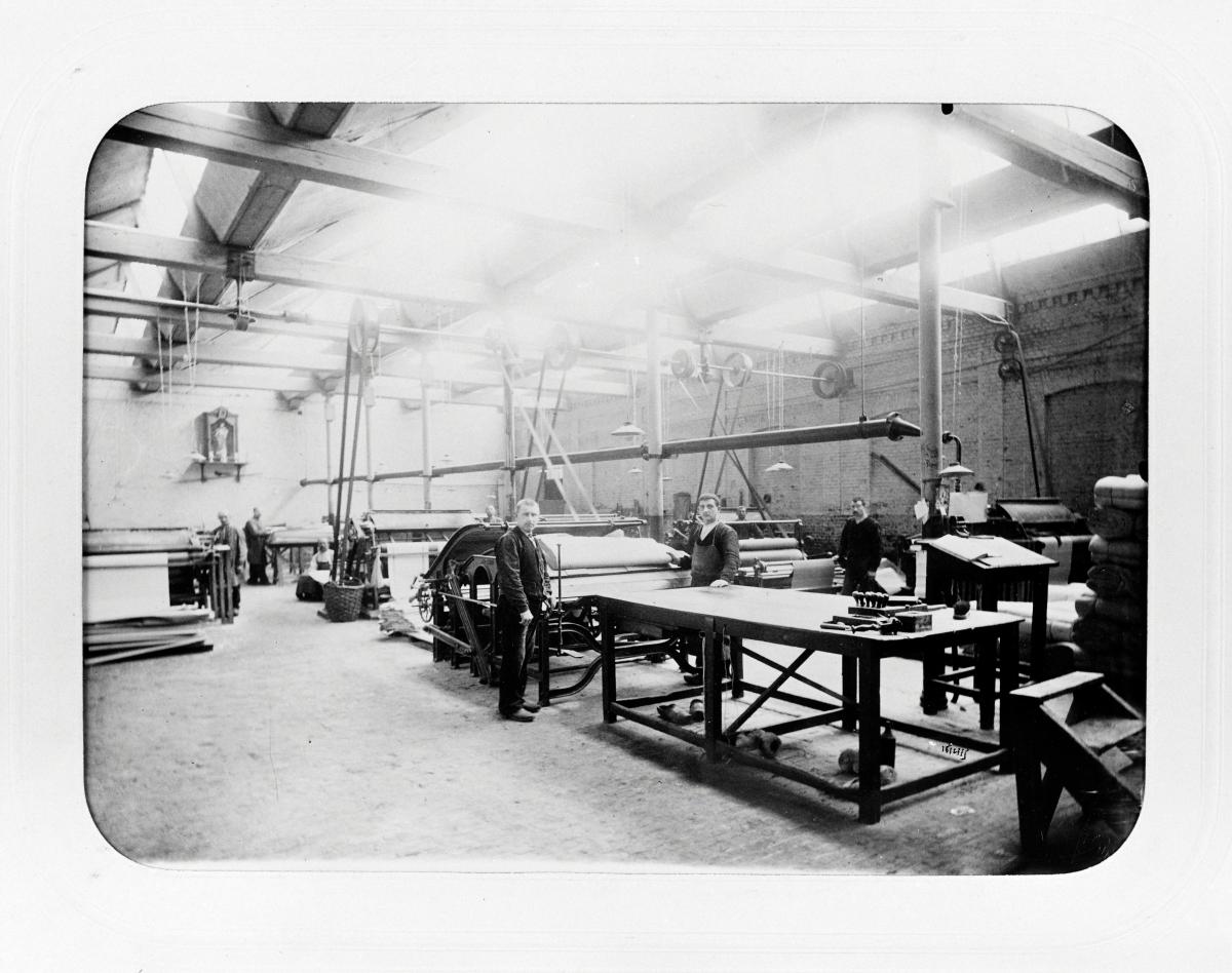 Salle de visite (des toiles). Photographie de J. David, 1897 (AP Hacot et Colombier).