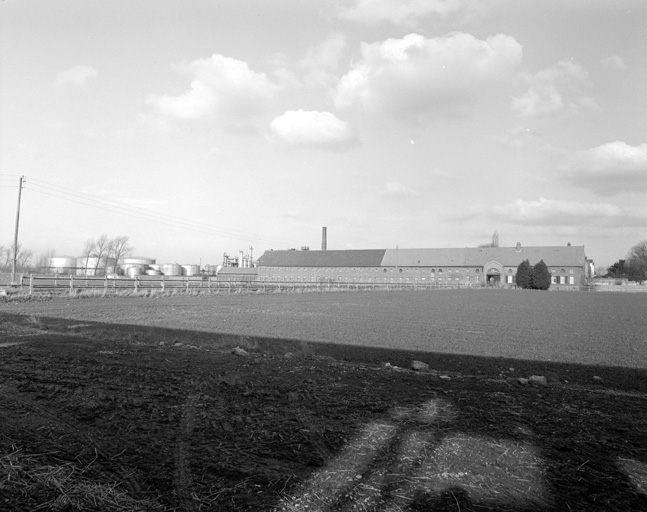 Ferme, étables et logis, élévation postérieure.
