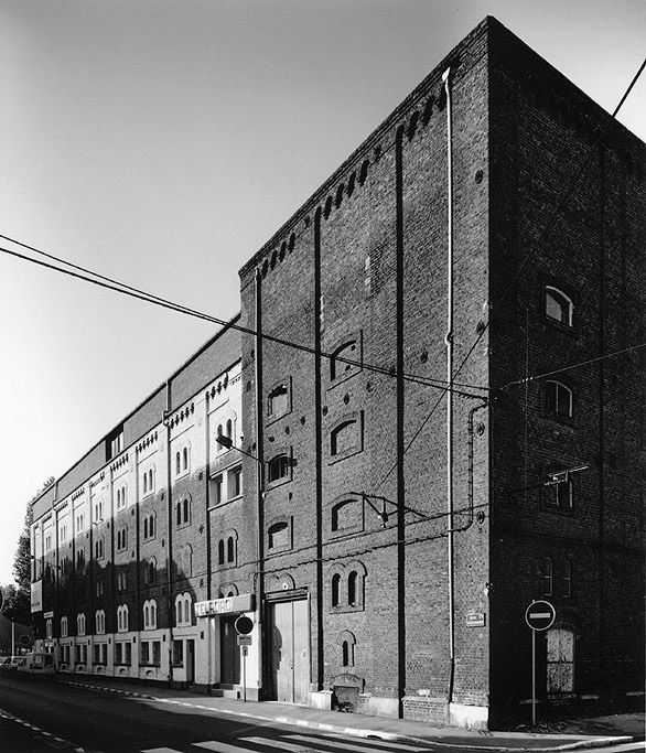 Atelier de fabrication, élévation sur rue Kuhlmann.