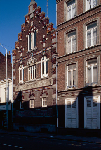 Vue sur rue d'Arras.