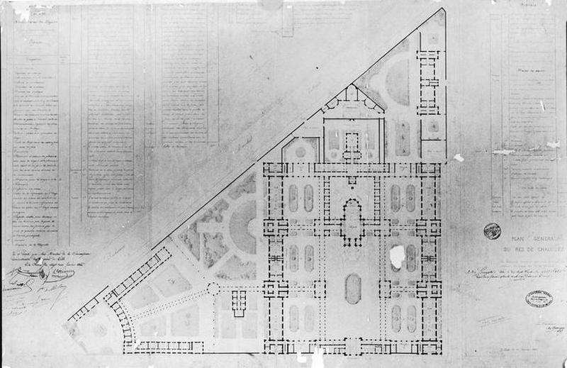 Projet définitif par l'architecte Auguste Mourcou, plan de distribution générale du rez-de-chaussée de l'hôpital et de la maison de santé, daté du 20 janvier 1866.