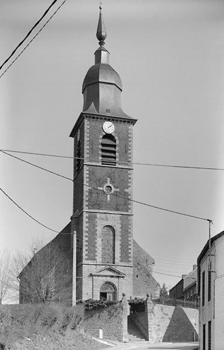 Vue générale de l'église, élévation occidentale.