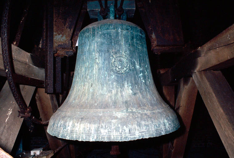 Cloche. Vue générale.