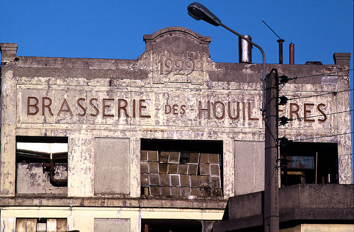Atelier de fabrication, élévation antérieure.
