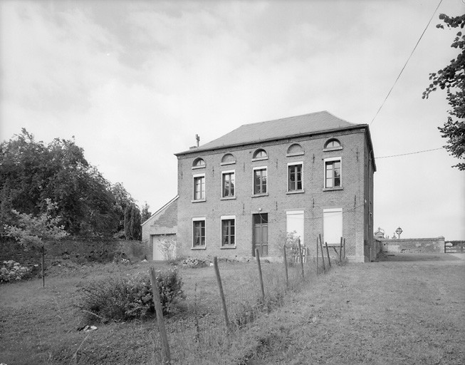 Presbytère, actuellement maison