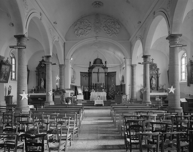 Vue générale intérieure, vers le choeur.