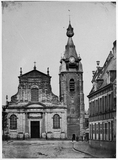 Façade occidentale, vue générale, photo, vers 1900 (AD Nord).