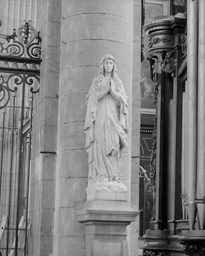 Statue : Notre Dame de Lourdes