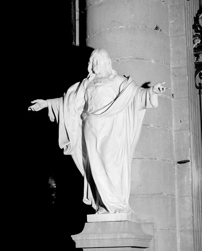 Statue : Le Sacré-Coeur