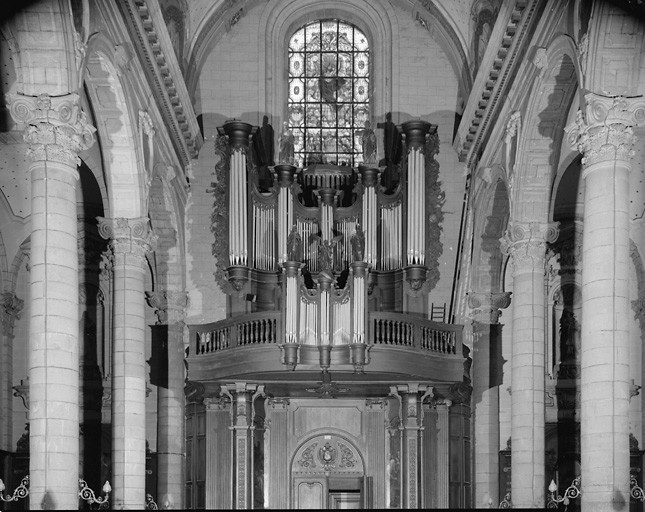 Orgue de tribune : buffet d'orgue