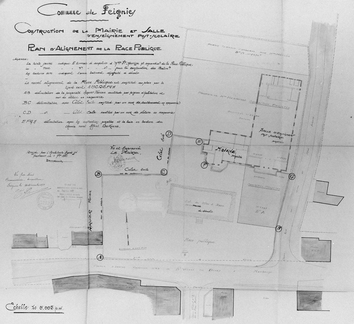 Plan de situation de la place publique ; anciennes constructions, limites de parcelles et nouvelles construction prévues, Danis (architecte), 1931 (AD Nord ; O222/133). 