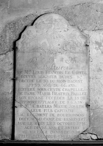 Plaque funéraire de Louis François le Comte