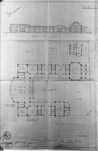 Groupe scolaire des Remparts ; École maternelle du Centre