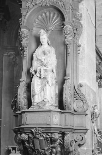 Statue : Vierge à l'Enfant dite Notre-Dame d'Annay