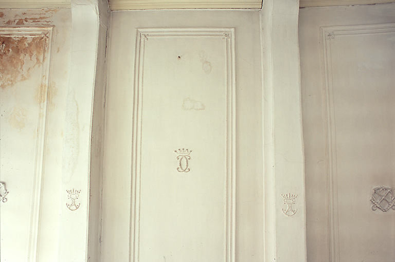 Intérieur, premier étage, salle nord-est dite salle des bateliers : plafond, vue partielle.