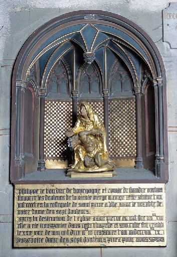 Monument de la Vierge aux sept douleurs