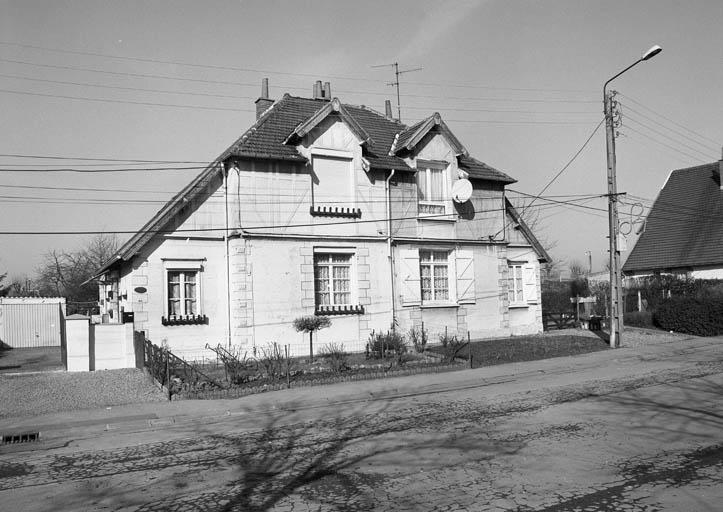 Groupe de 2 logements, de type N grande, 33, 34 rue Hector Berlioz.