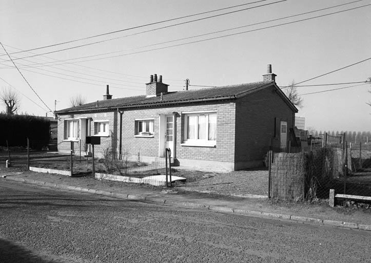 Groupe de 2 logements de type 106D, 1959, 10, 12 avenue La Fontaine.