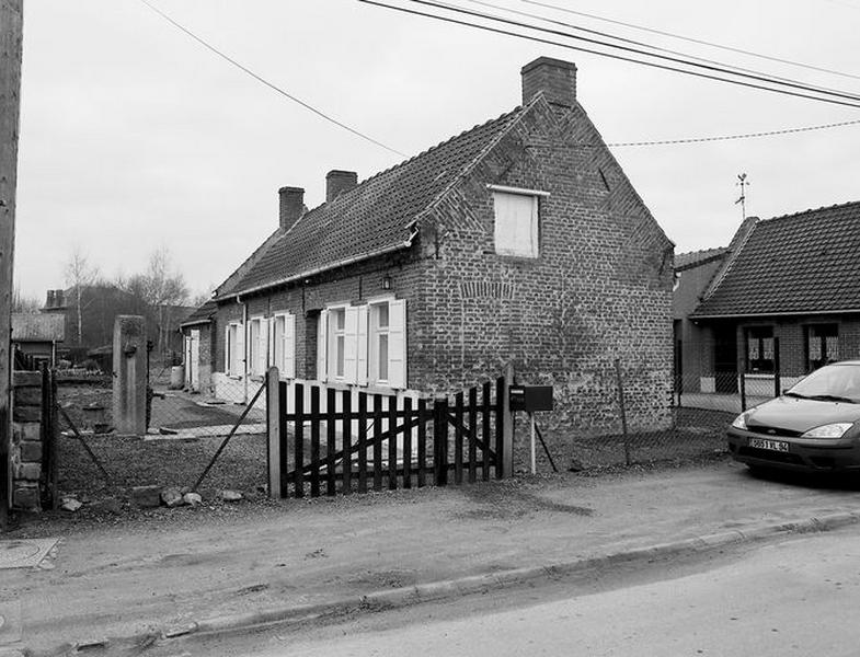 Maisons élémentaire, rue de la Lombarderie.