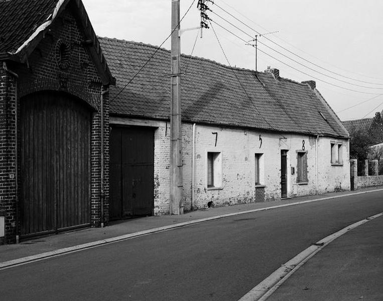 Ferme, 57, rue Alexandre-Dubois, vue générale du logis daté 1758.