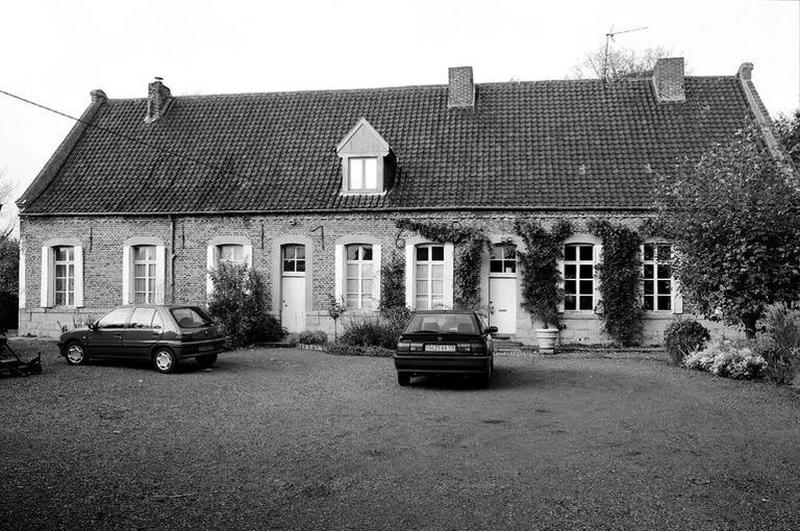 Vue générale du logis.