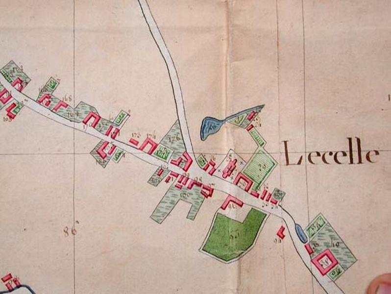 Cadastre de 1805, le centre autour de l'église et le presbytère.