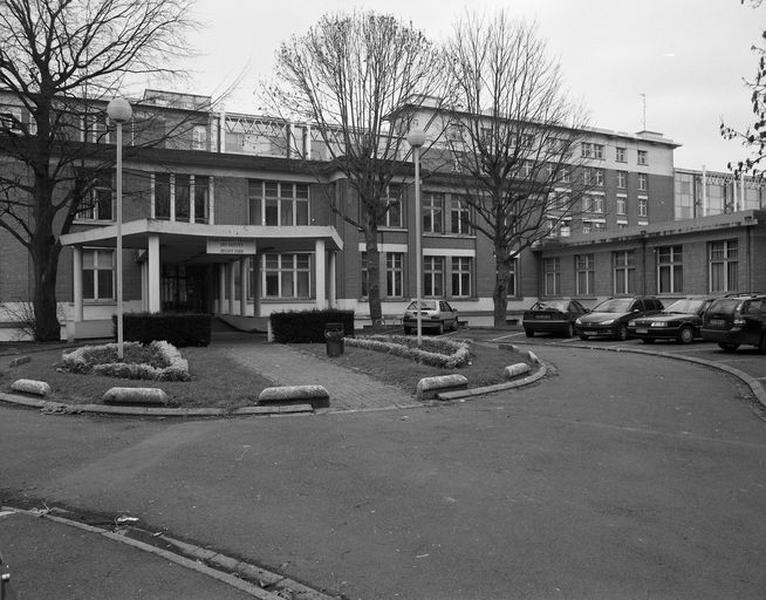 Sanatorium et hôpital dit centre médical pour maladies pulmonaires, puis hôpital Albert-Calmette