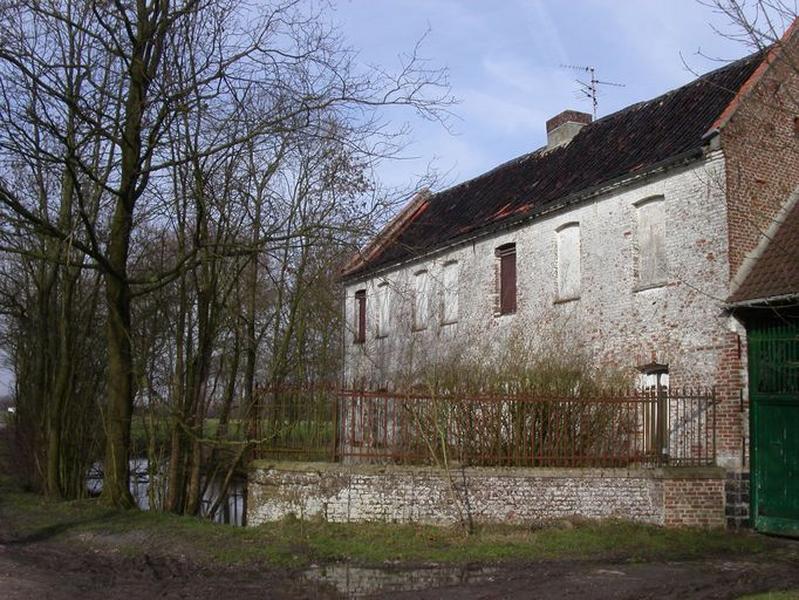 Logis de la cense de la Coquerie, détail de la façade principale datant des 18e et 19ème siècle.