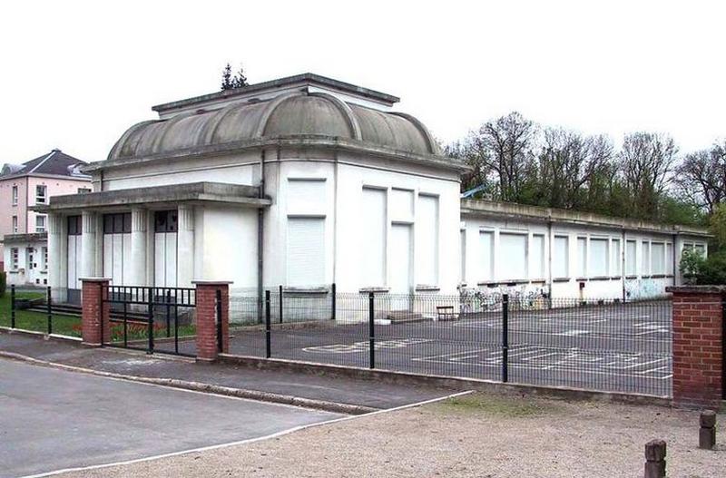 Aile donnant vers le rempart, façade tournée vers le rempart, état en 2005.