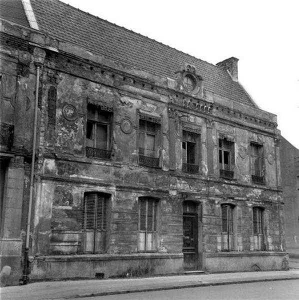 Façade rue Notre-Dame : vue générale (état en 1981).