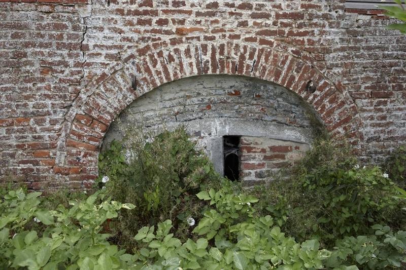 Détail de la blocure située en pignon.