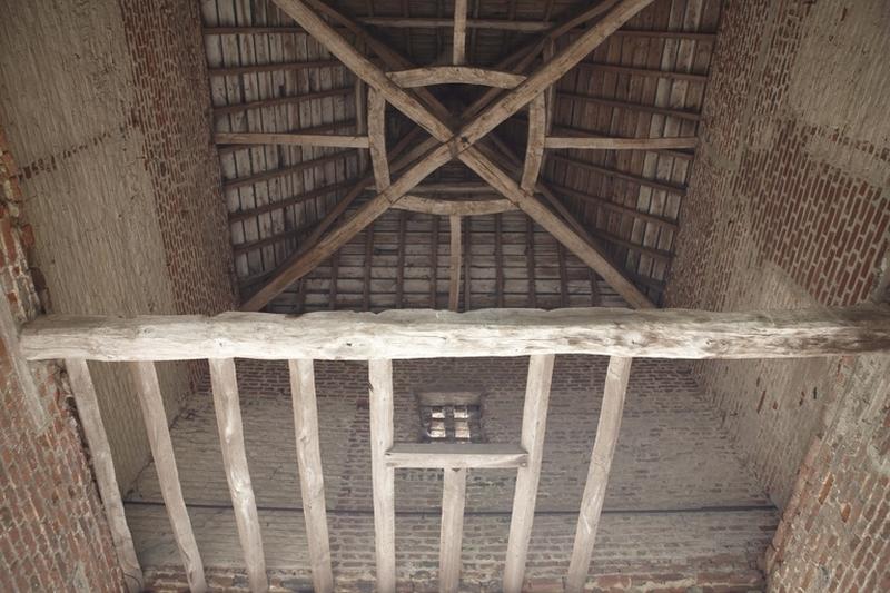 Détail de la voûte du pigeonnier-porche.