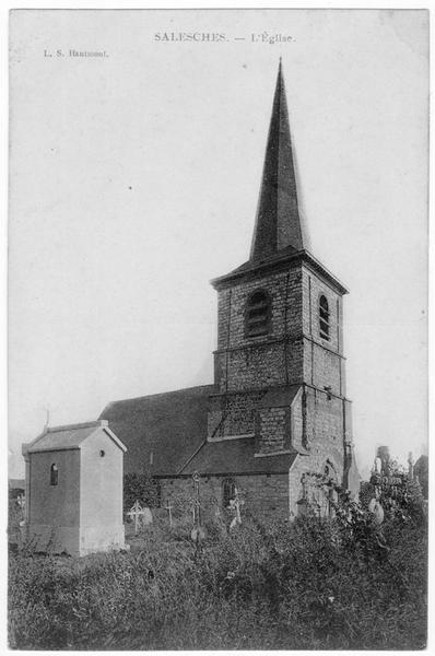 Vue générale de l'église paroissiale Saint-Quinibert au début du 20e siècle.